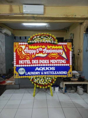 Papan Bunga di Menjing Jenawi