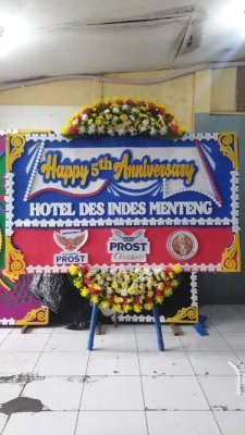 Papan Bunga di Menjing Jenawi